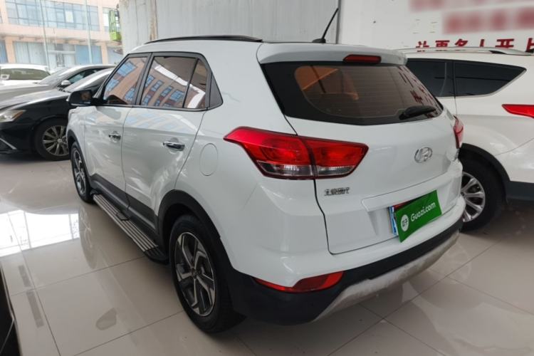 Used Hyundai ix25 2017 1.6L Automatic Smart Version Rear Left 45 Deg