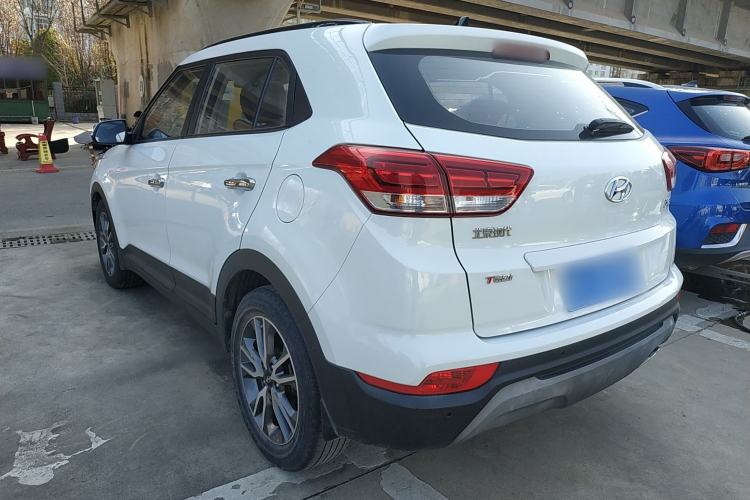 Used Hyundai ix25 2017 1.4T Automatic Smart Version Rear Left 45 Deg