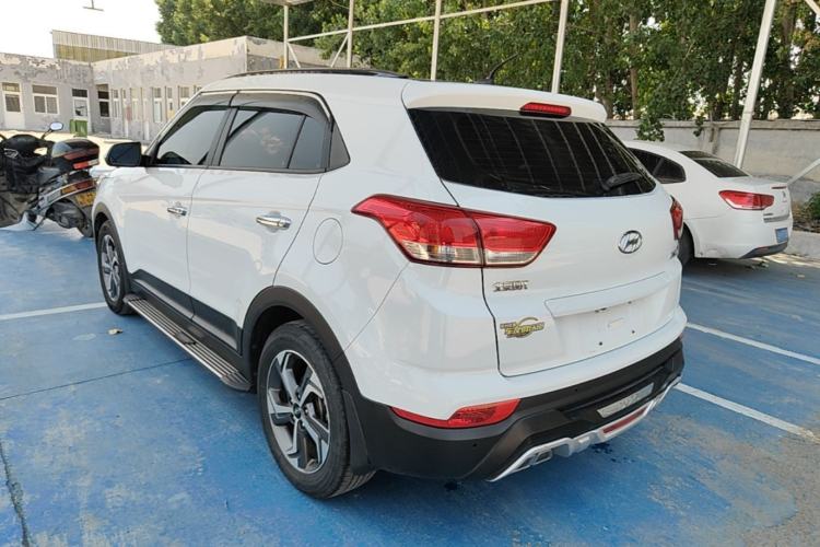 Used Hyundai ix25 2017 1.6L Automatic Smart Version Rear Left 45 Deg