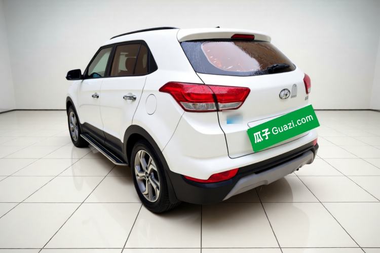 Used Hyundai ix25 2017 1.6L Automatic Smart Version Rear Left 45 Deg