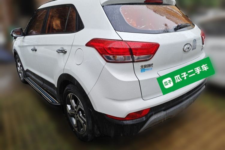 Used Hyundai ix25 2017 1.6L Automatic Smart Version Rear Left 45 Deg