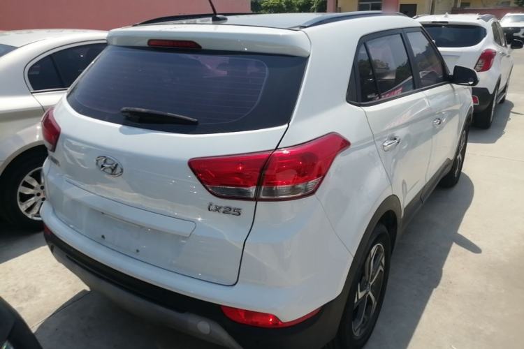 Used Hyundai ix25 2017 1.6L Automatic Smart Version Rear Right 45 Deg