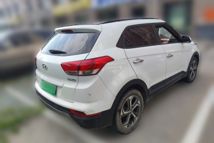 Used Hyundai ix25 2017 1.6L Automatic Smart Version Rear Right 45 Deg