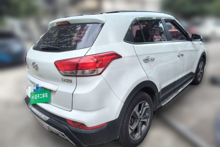 Used Hyundai ix25 2017 1.6L Automatic Smart Version Rear Right 45 Deg