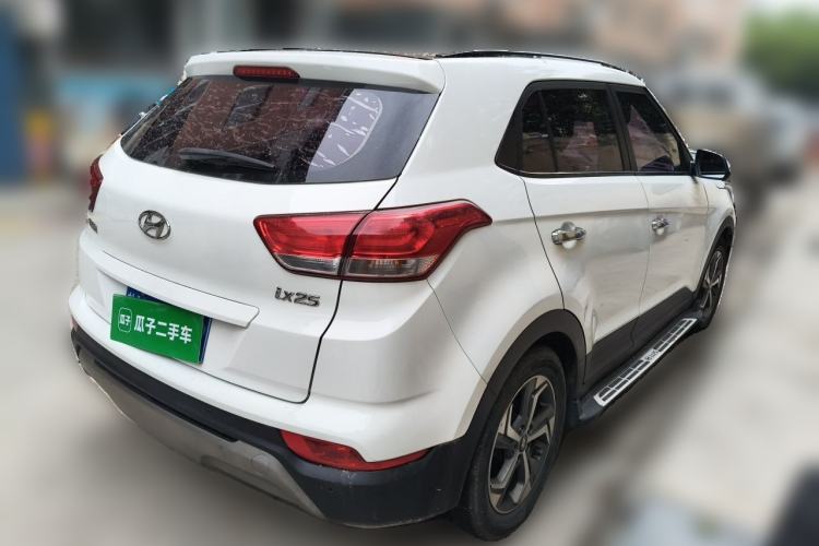 Used Hyundai ix25 2017 1.6L Automatic Smart Version Rear Right 45 Deg