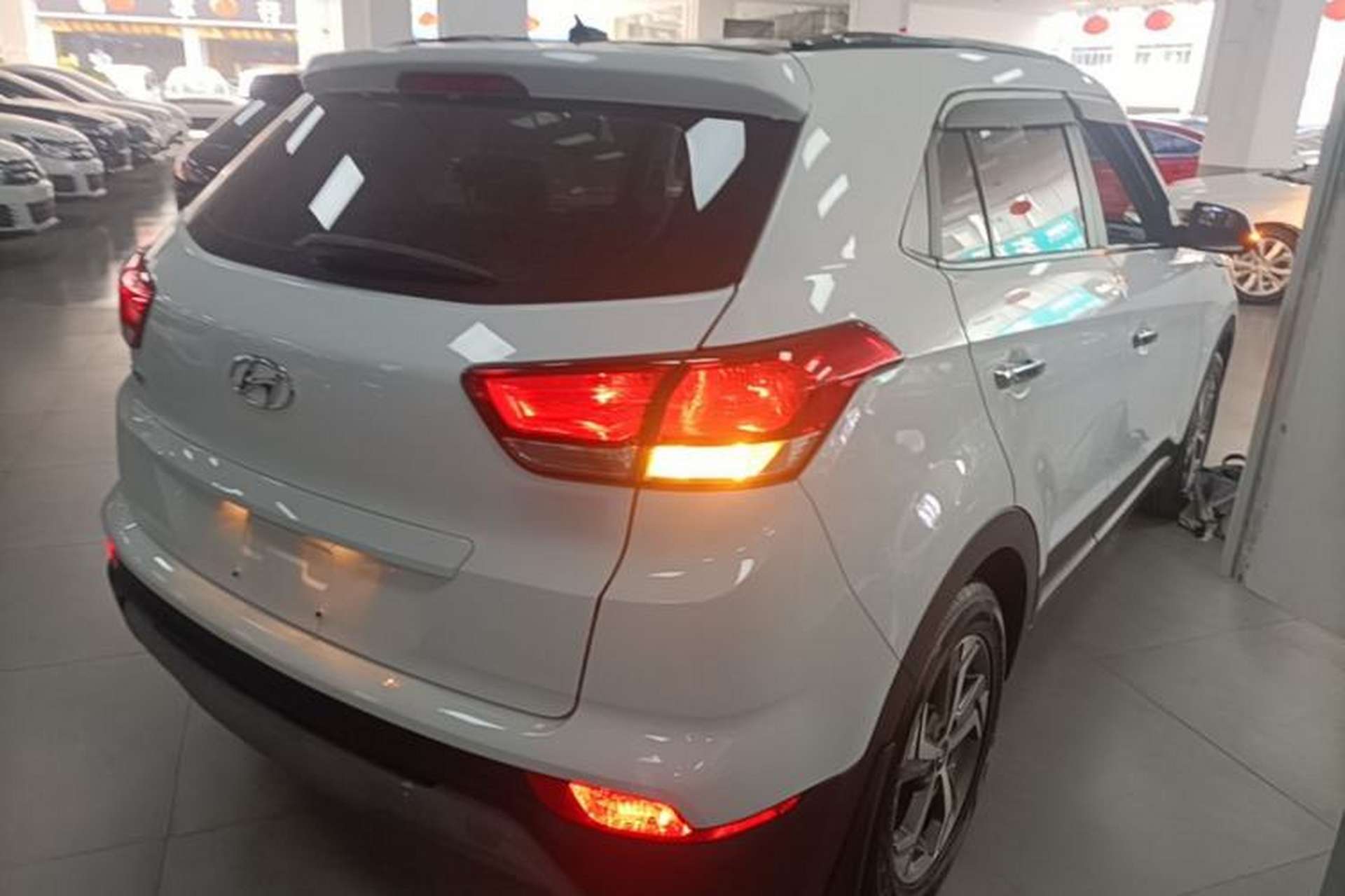 Used Hyundai ix25 2017 1.6L Automatic Smart Version Rear Right 45 Deg