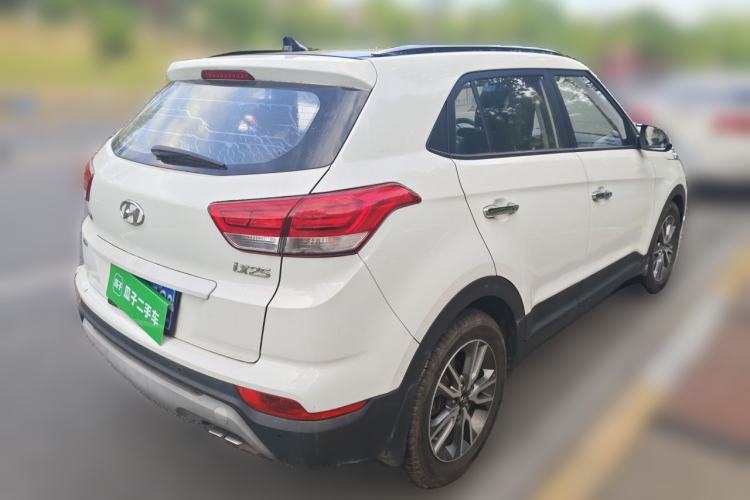 Used Hyundai ix25 2017 1.4T Automatic Smart Version Rear Right 45 Deg