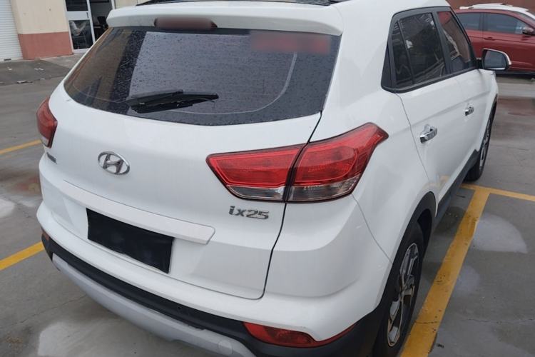 Used Hyundai ix25 2017 1.6L Automatic Smart Version Rear Right 45 Deg