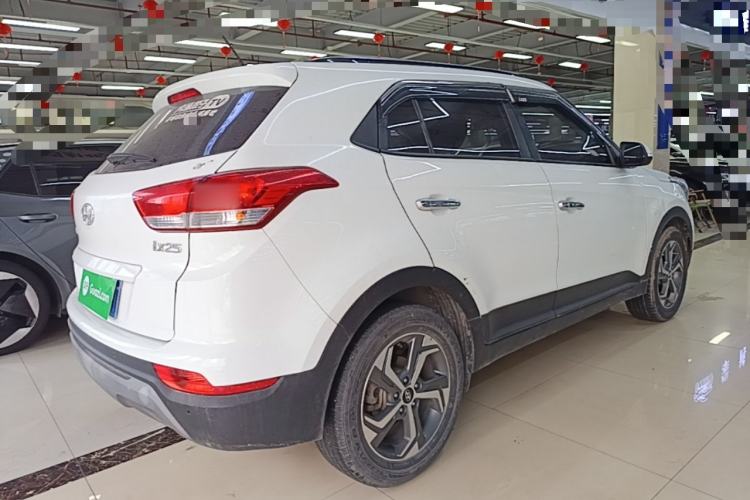 Used Hyundai ix25 2017 1.6L Automatic Smart Version Rear Right 45 Deg