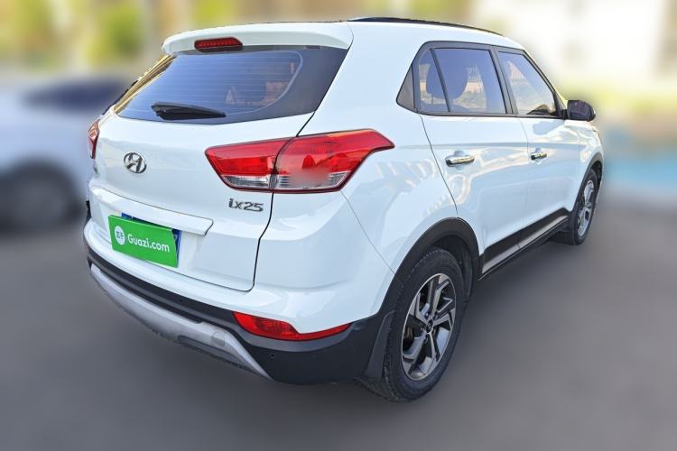 Used Hyundai ix25 2017 1.6L Automatic Smart Version Rear Right 45 Deg