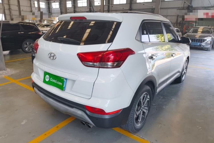 Used Hyundai ix25 2017 1.6L Automatic Smart Version Rear Right 45 Deg