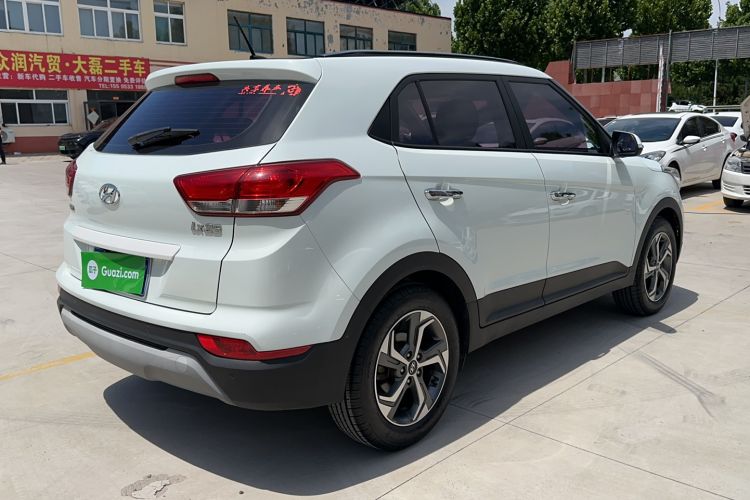 Used Hyundai ix25 2017 1.6L Automatic Smart Version Rear Right 45 Deg