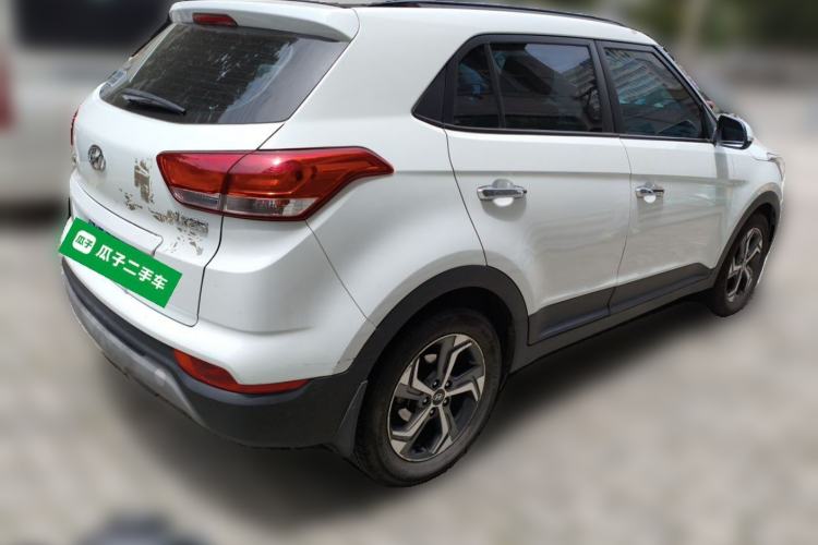 Used Hyundai ix25 2017 1.6L Automatic Smart Version Rear Right 45 Deg