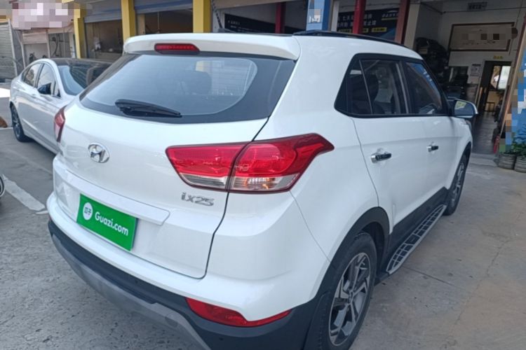 Used Hyundai ix25 2017 1.6L Automatic Smart Version Rear Right 45 Deg