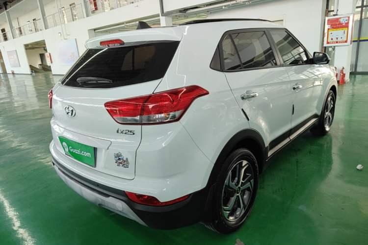 Used Hyundai ix25 2017 1.6L Automatic Smart Version Rear Right 45 Deg