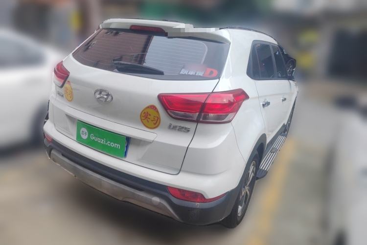 Used Hyundai ix25 2017 1.6L Automatic Smart Version Rear Right 45 Deg