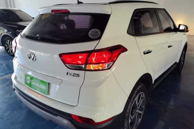 Used Hyundai ix25 2017 1.6L Automatic Smart Version Rear Right 45 Deg