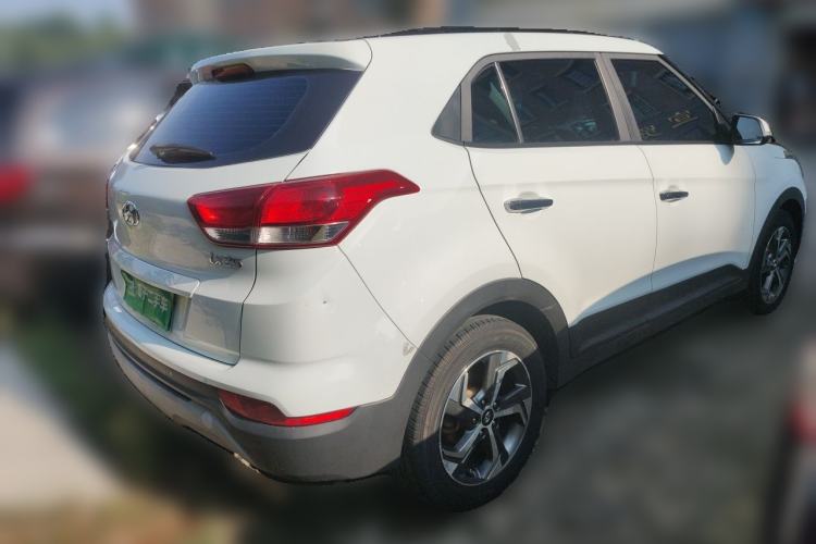 Used Hyundai ix25 2017 1.6L Automatic Smart Version Rear Right 45 Deg