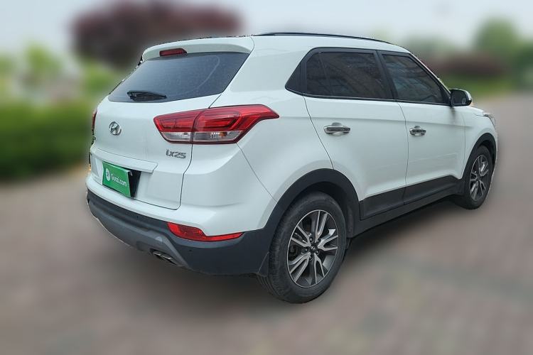 Used Hyundai ix25 2017 1.4T Automatic Smart Version Rear Right 45 Deg