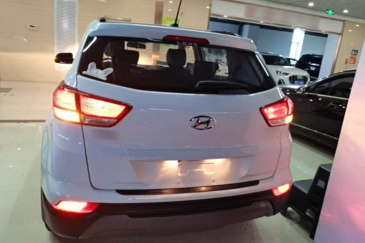 Used Hyundai ix25 2017 1.6L Automatic Smart Version Rear