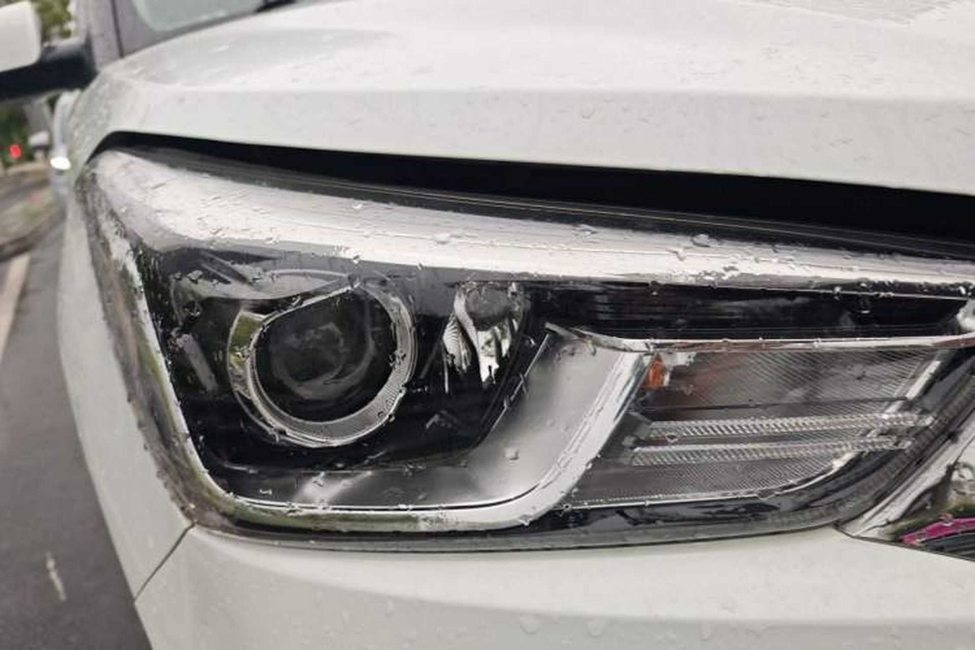 Used Hyundai ix25 2017 1.6L Automatic Smart Version Right Front Headlight