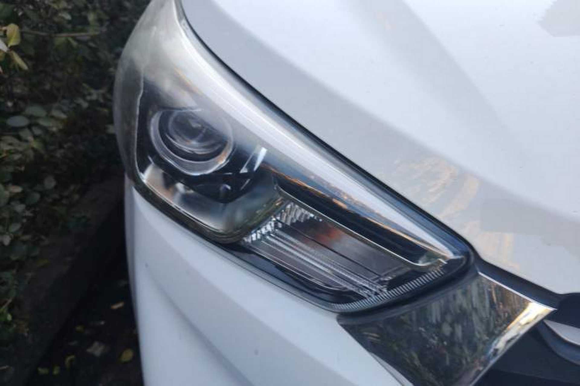 Used Hyundai ix25 2017 1.6L Automatic Smart Version Right Front Headlight