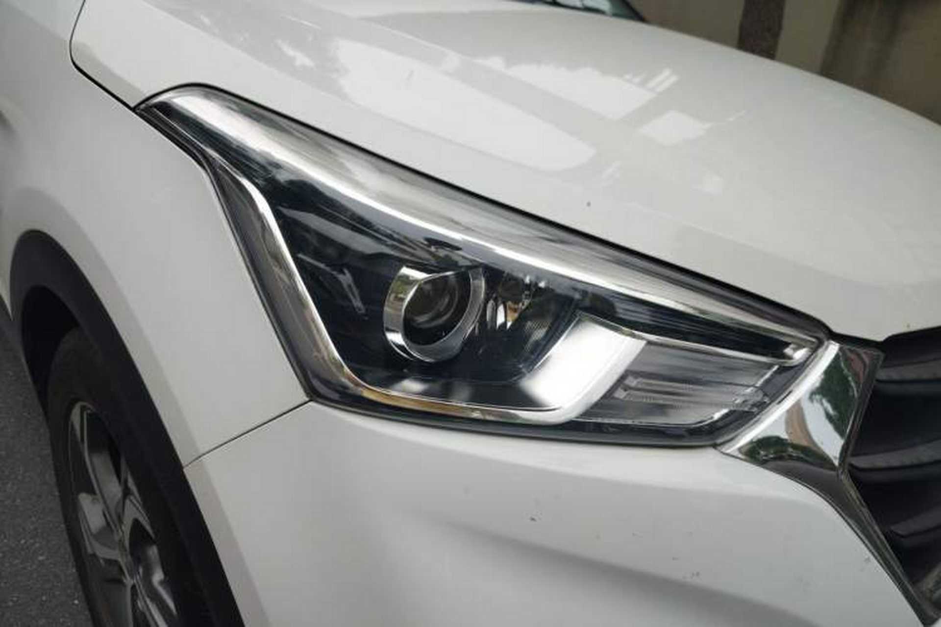 Used Hyundai ix25 2017 1.6L Automatic Smart Version Right Front Headlight
