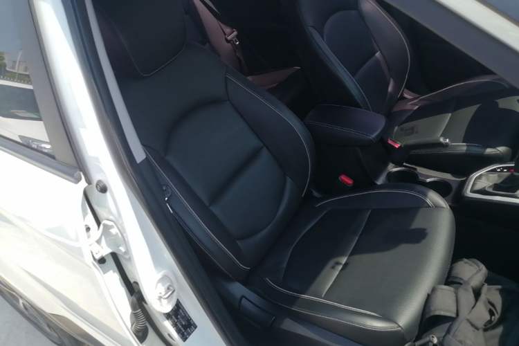 Used Hyundai ix25 2017 1.6L Automatic Smart Version Right Front Seat