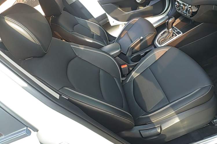 Used Hyundai ix25 2017 1.6L Automatic Smart Version Right Front Seat