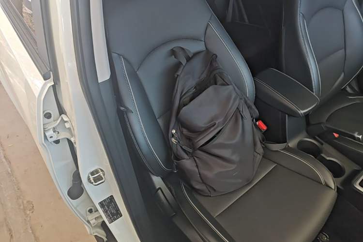 Used Hyundai ix25 2017 1.6L Automatic Smart Version Right Front Seat