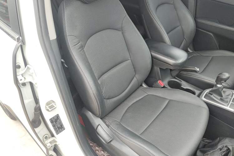 Used Hyundai ix25 2017 1.6L Manual Fashion Model Right Front Seat
