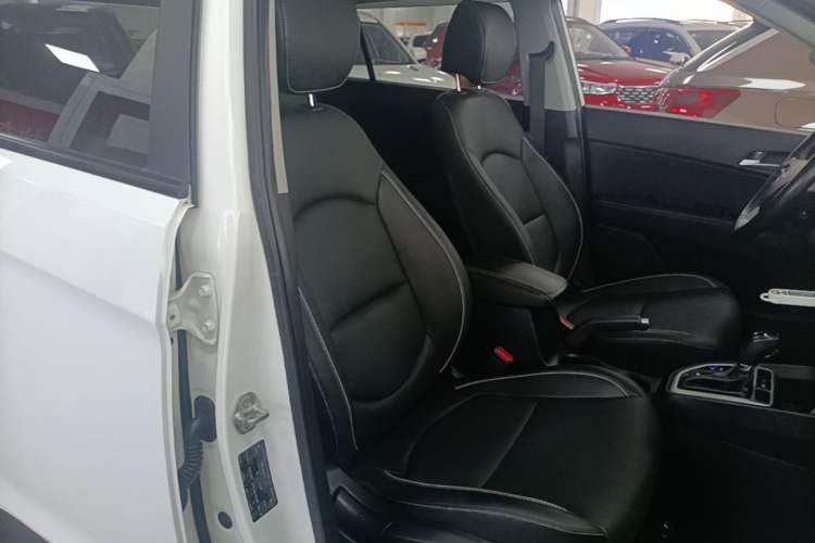 Used Hyundai ix25 2017 1.6L Automatic Smart Version Right Front Seat