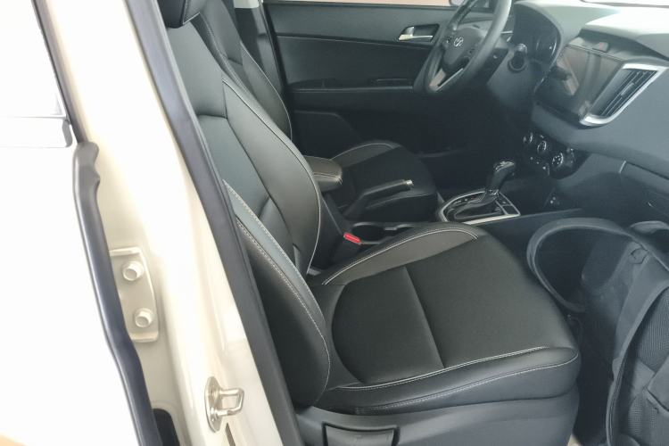 Used Hyundai ix25 2017 1.6L Automatic Smart Version Right Front Seat
