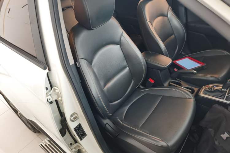 Used Hyundai ix25 2017 1.6L Automatic Smart Version Right Front Seat