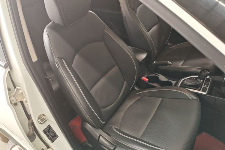 Used Hyundai ix25 2017 1.6L Automatic Smart Version Right Front Seat