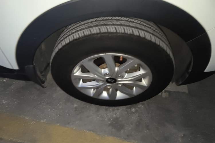 Used Hyundai ix25 2017 1.6L Manual Fashion Model Right Front Wheel Hub