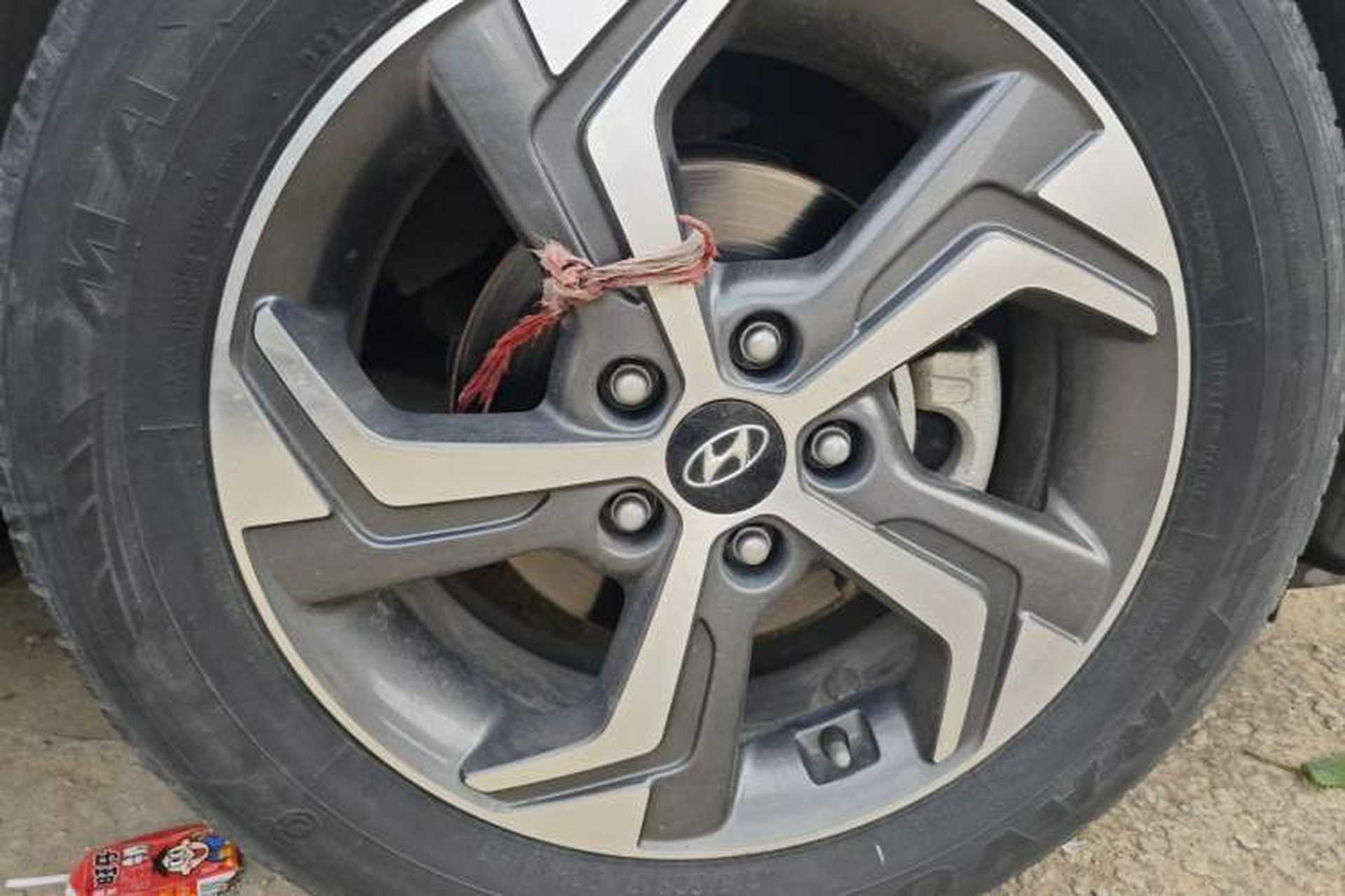 Used Hyundai ix25 2017 1.6L Automatic Smart Version Right Front Wheel Hub