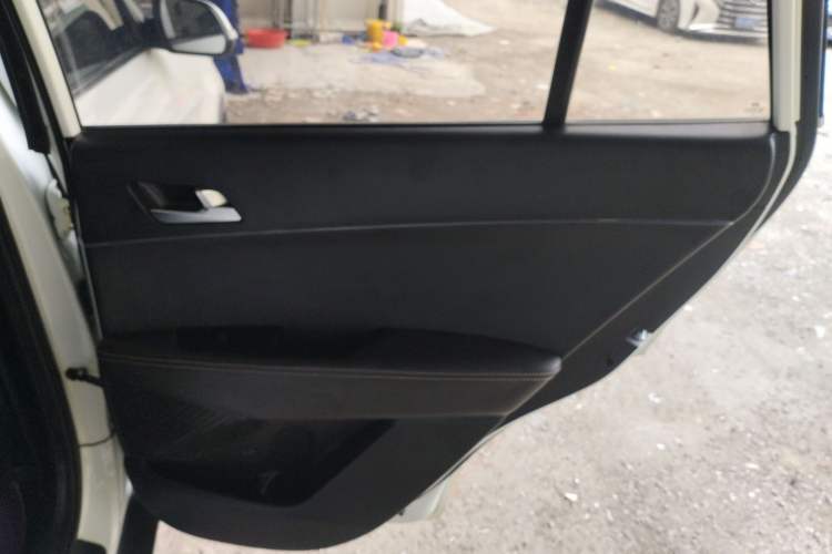 Used Hyundai ix25 2017 1.6L Automatic Smart Version Right Rear Door Interior