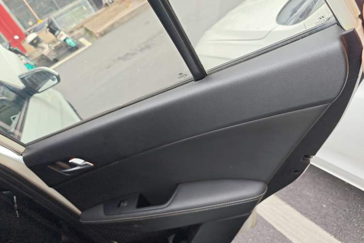 Used Hyundai ix25 2017 1.6L Automatic Smart Version Right Rear Door Interior