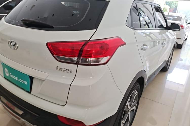 Used Hyundai ix25 2017 1.6L Automatic Smart Version Right Rear Taillight