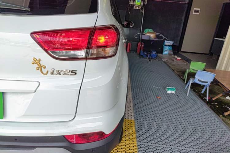 Used Hyundai ix25 2017 1.6L Automatic Smart Version Right Rear Taillight