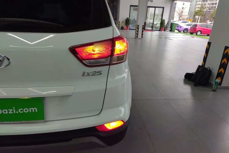 Used Hyundai ix25 2017 1.6L Automatic Smart Version Right Rear Taillight