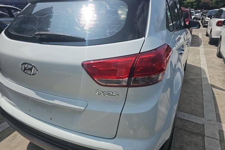 Used Hyundai ix25 2017 1.6L Automatic Smart Version Right Rear Taillight