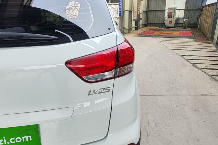 Used Hyundai ix25 2017 1.6L Automatic Smart Version Right Rear Taillight