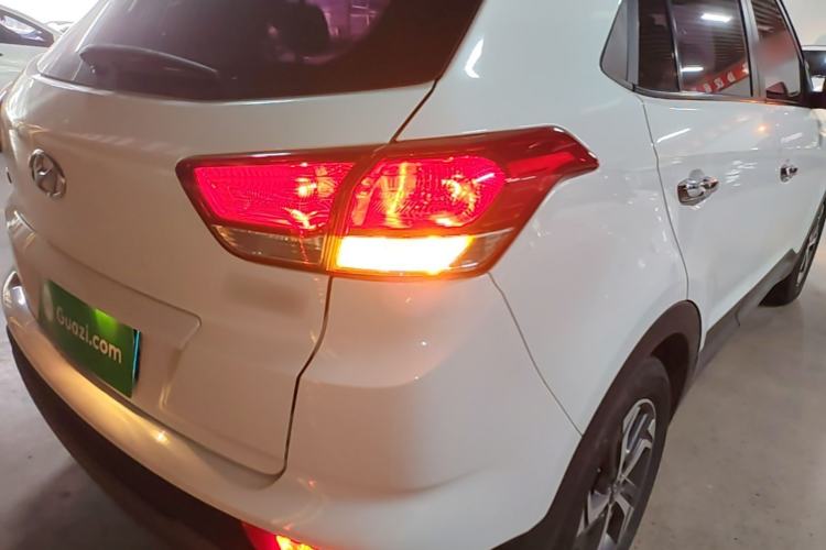 Used Hyundai ix25 2017 1.6L Automatic Smart Version Right Rear Taillight