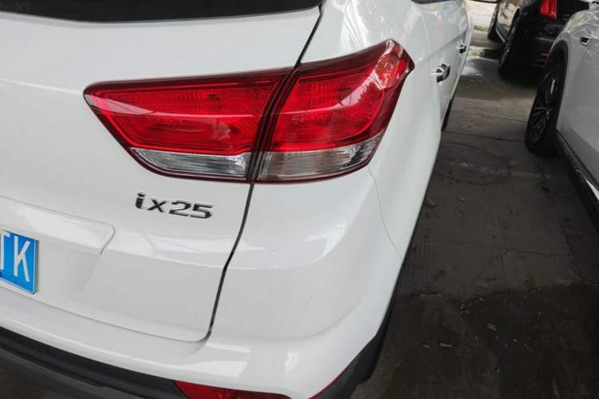 Used Hyundai ix25 2017 1.6L Automatic Smart Version Right Rear Taillight