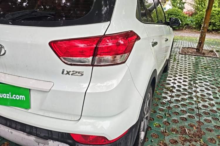Used Hyundai ix25 2017 1.6L Automatic Smart Version Right Rear Taillight