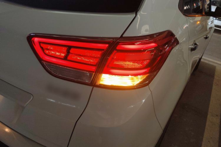 Used Hyundai ix25 2017 1.4T Automatic Smart Version Right Rear Taillight