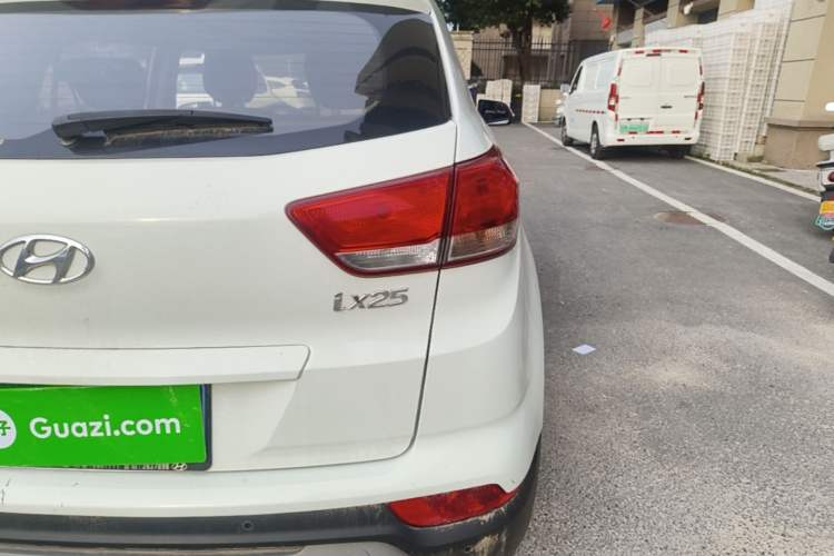Used Hyundai ix25 2017 1.6L Automatic Smart Version Right Rear Taillight