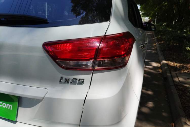 Used Hyundai ix25 2017 1.6L Automatic Smart Version Right Rear Taillight